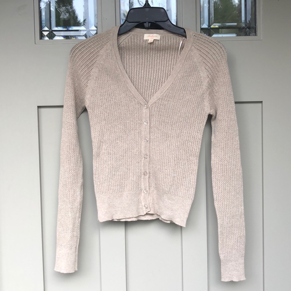 🐚 Cream Sweater